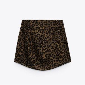 Zara Animal print mini skirt
